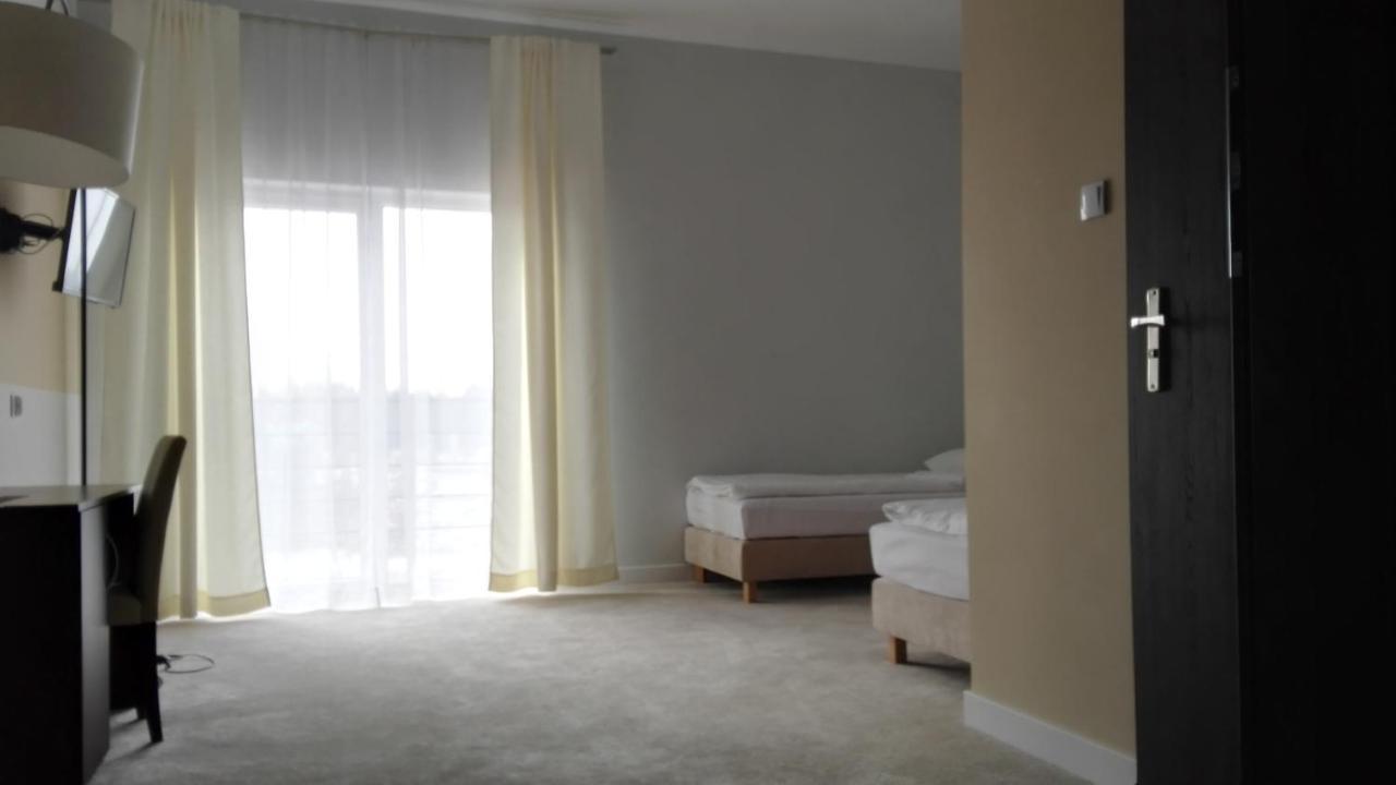 Hotel Ostoja Lipówki Extérieur photo
